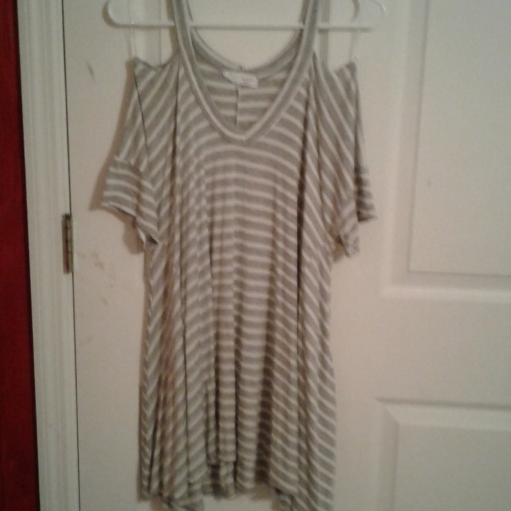 Long shirt